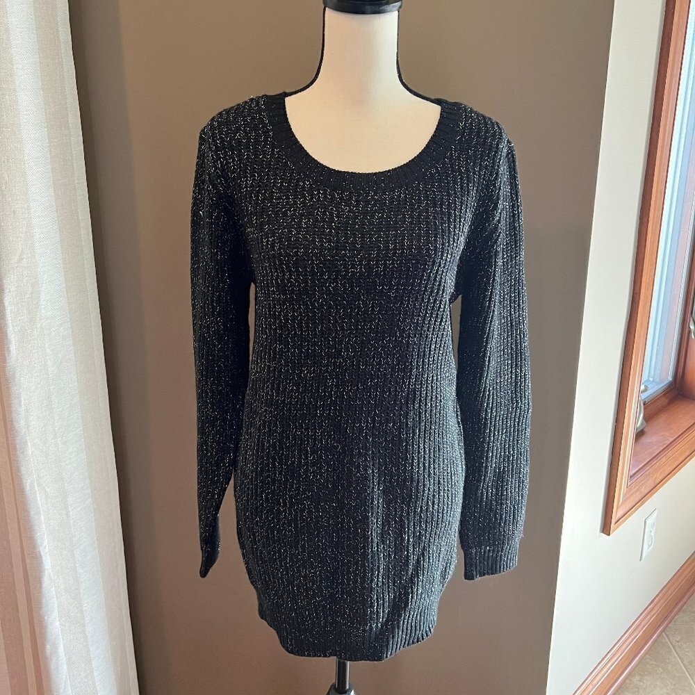 Rue21 Black & Silver Metallic Crewneck Sweater, Size XL